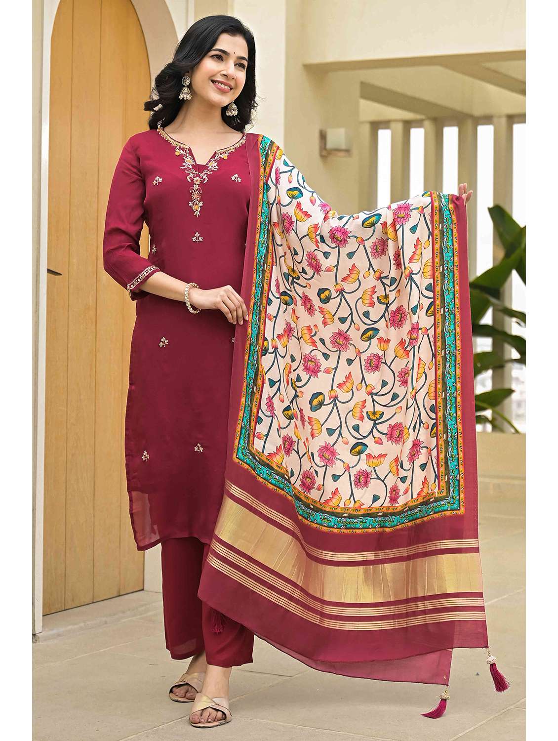 women three quarter sleeve kurta pant with dupatta set