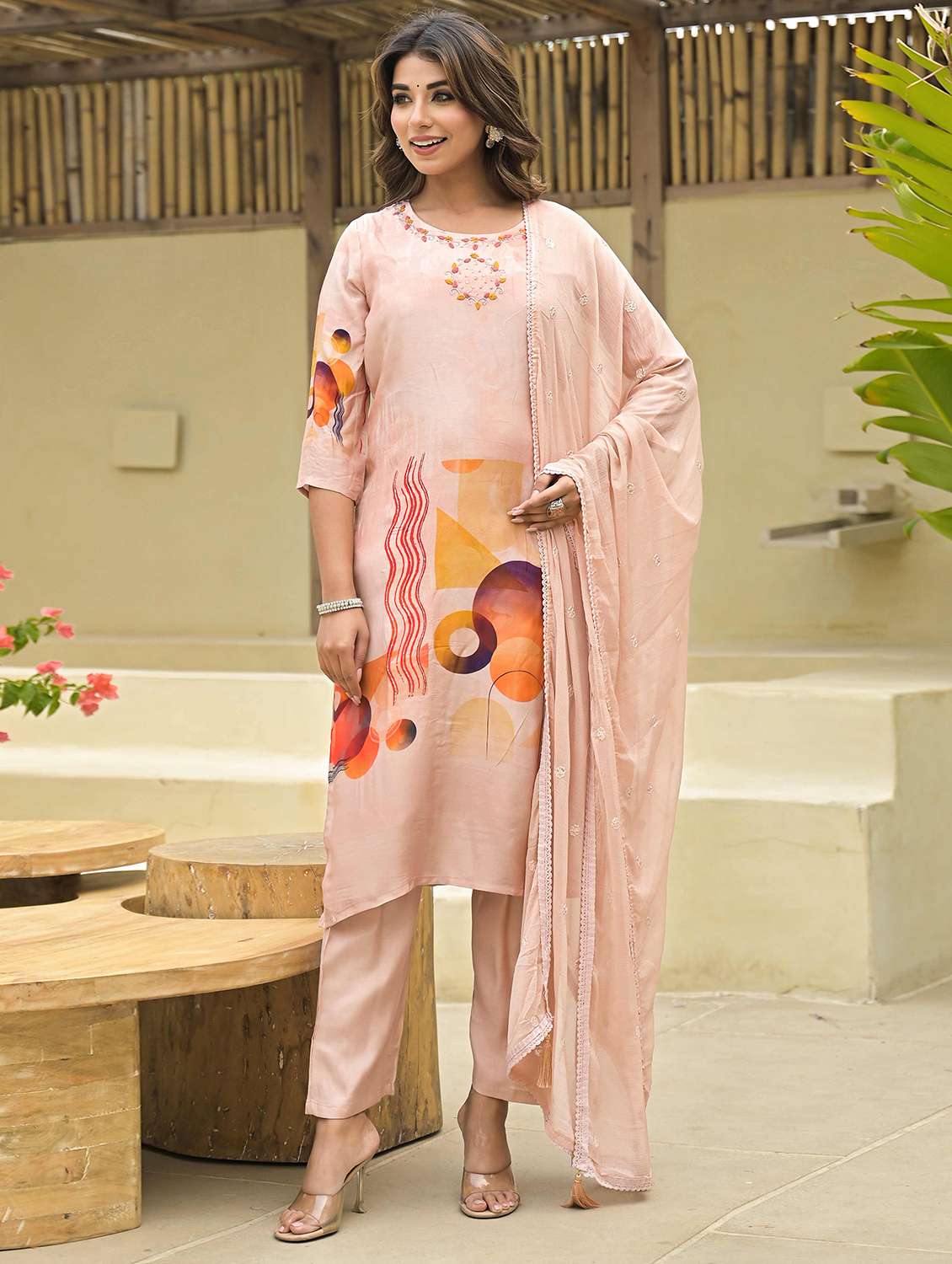 women three quarter sleeve kurta pant with dupatta set