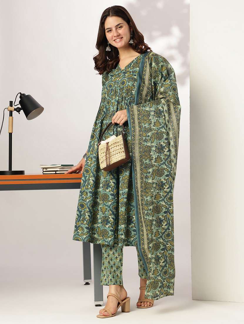 women three quarter sleeve kurta pant with dupatta set