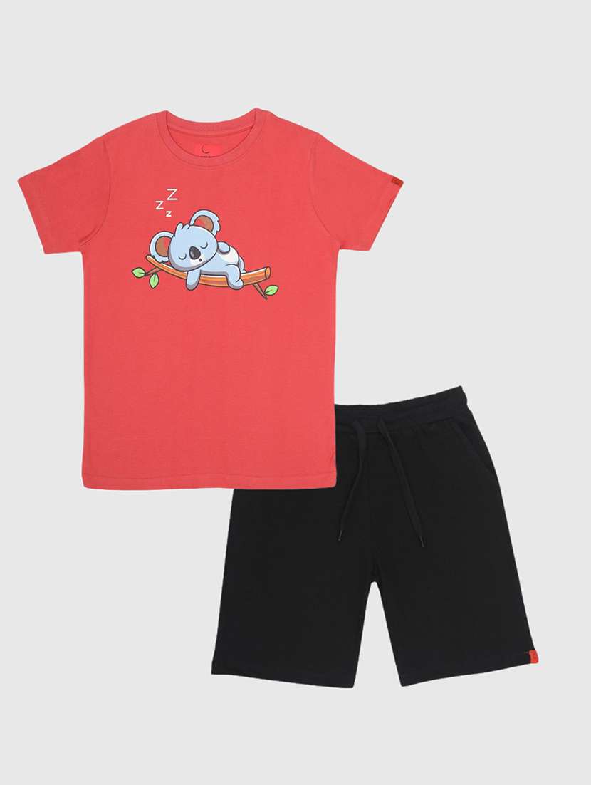 boys printed t-shirt & shorts casual wear set