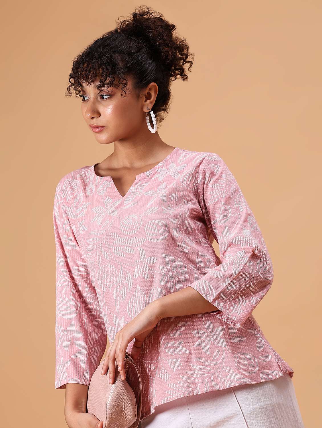 women floral print notch neck straight kurti