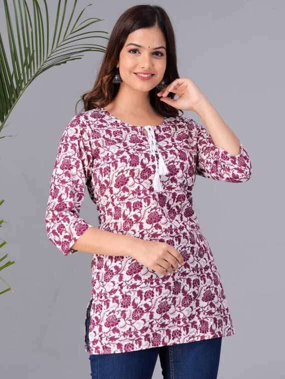 women three quarter sleeve straight kurti