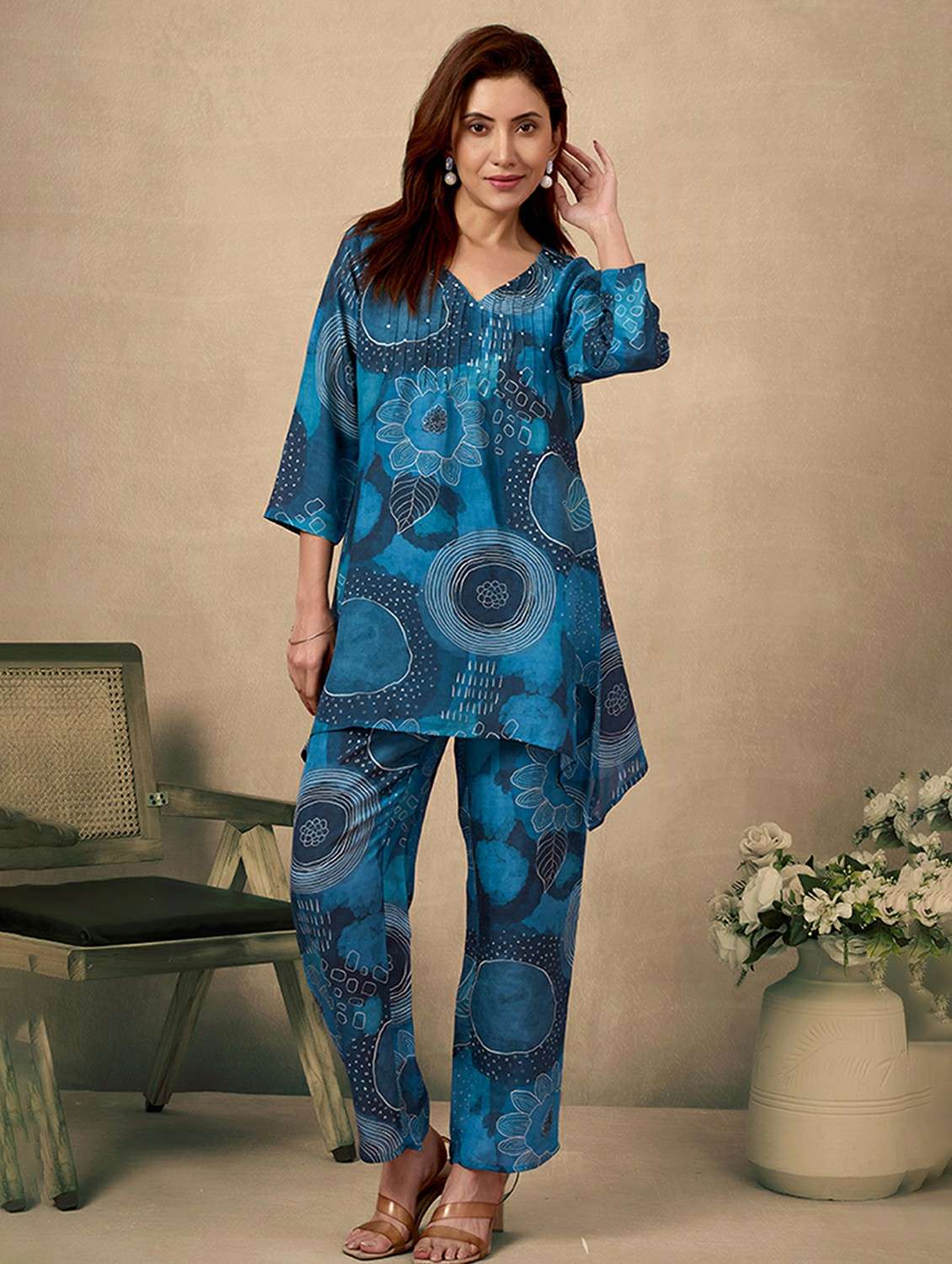 women printed three quarter sleeve ethnic co ord set