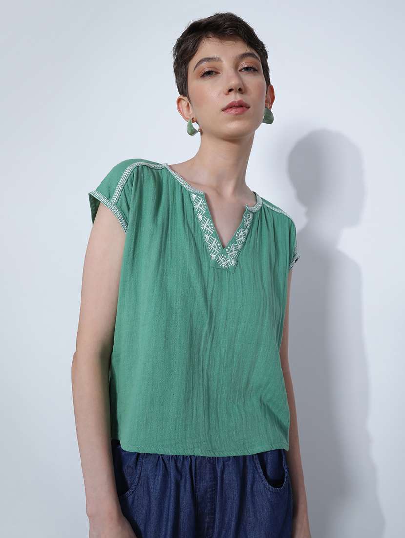 women solid short sleeve ethnic top