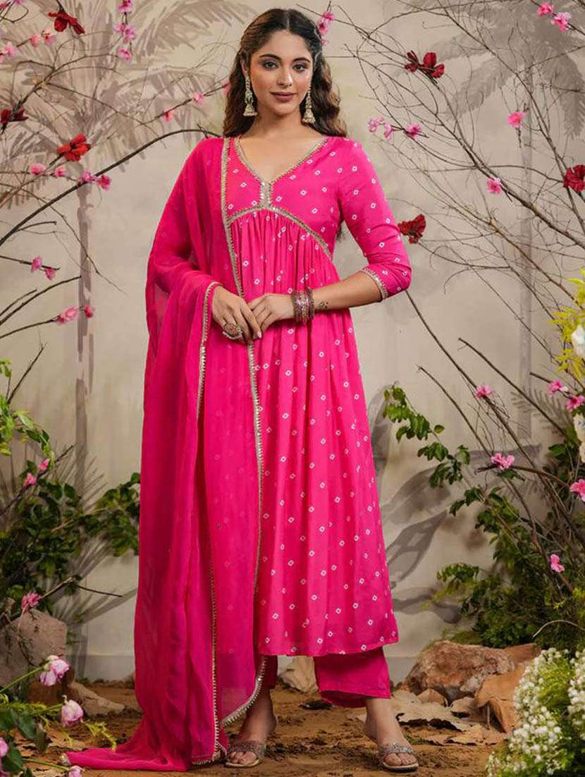 women three quarter sleeve kurta pant with dupatta set