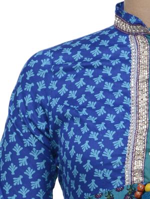 Traditional Blue & Green Printed Kurta - 58894 - Standard Image - 4