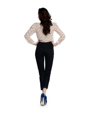 black crop pants - 864160 - Standard Image - 4