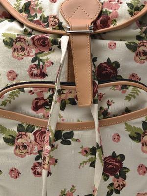 Rose print back pack - 866017 - Standard Image - 4