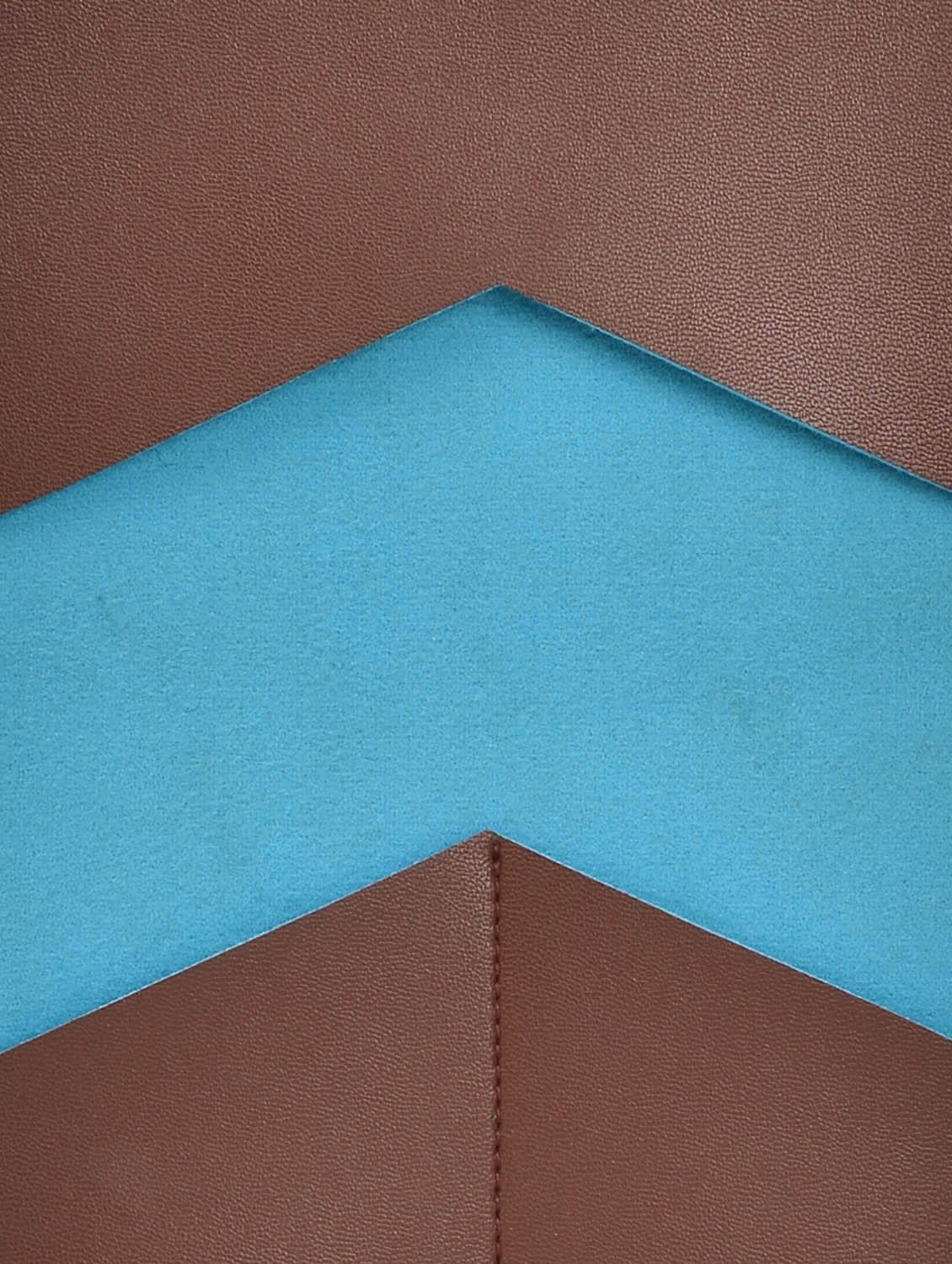 multi faux leather passport pouch - 905480 - Zoom Image - 4