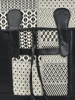 black and white geometrical patterned backpack - 905493 - Standard Image - 4