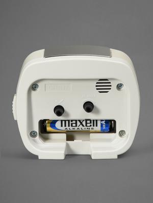 white square frame table alarm clock - 915973 - Standard Image - 4