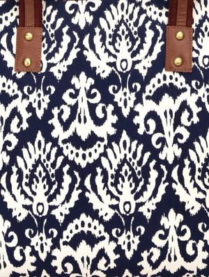 navy blue and white abstract leatherette tote - 9659393 - Standard Image - 4