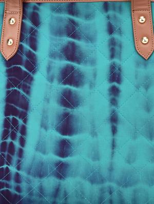 blue abstract leatherette trapeze tote - 9659398 - Standard Image - 4