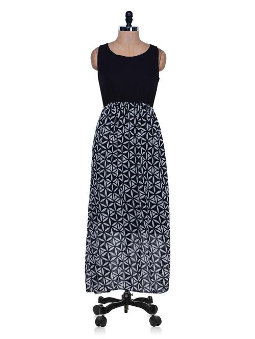Black And White Printed Maxi Dress - 399