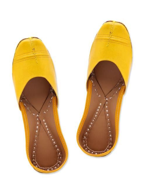 yellow colour Leather Mojaris - 9764197 - Very Small Image - 1