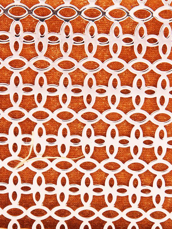 gold metal & velvet cluch - 9768594 - Zoom Image - 4