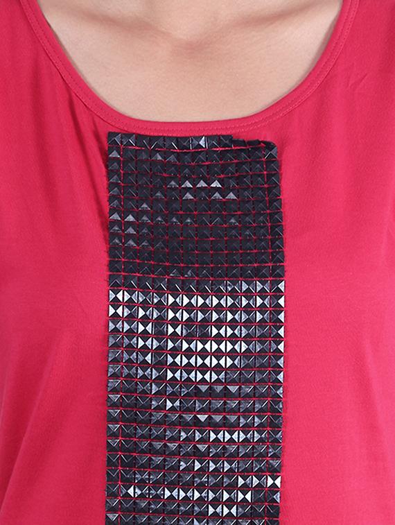 red embellished sheath dress - 9973705 - Zoom Image - 4