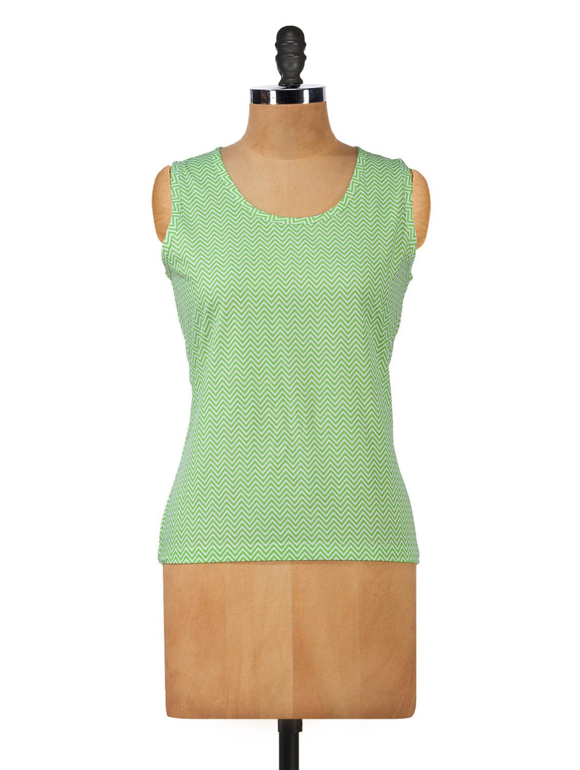 round neck chevron print sleeveless tops - 1025003 - Zoom Image - 0