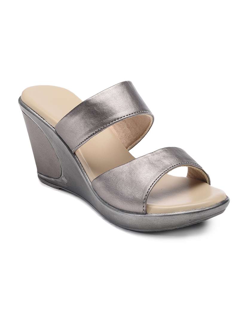 bruno manetti women's gunmetal wedges