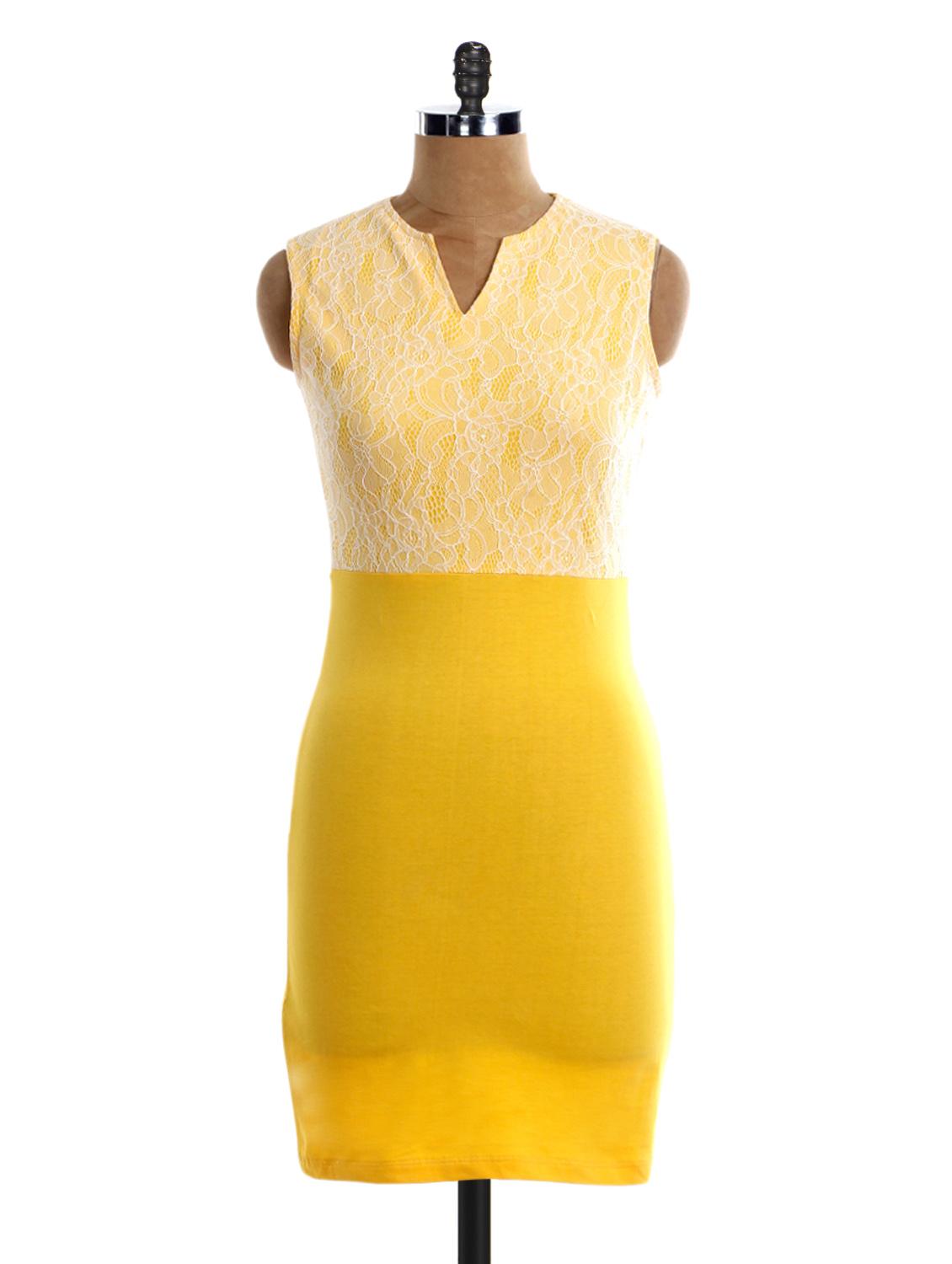 Sleeveless Lace Yoke DRESS - VEA KUPIA