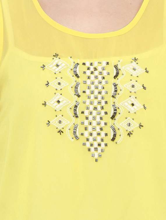 back slit embroidered top - 10645343 -  Standard Image - 3