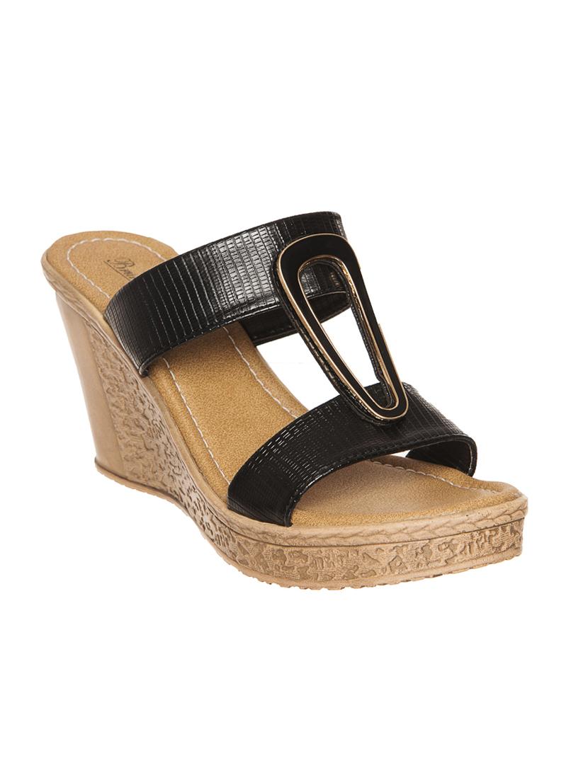 bruno manetti women black wedges