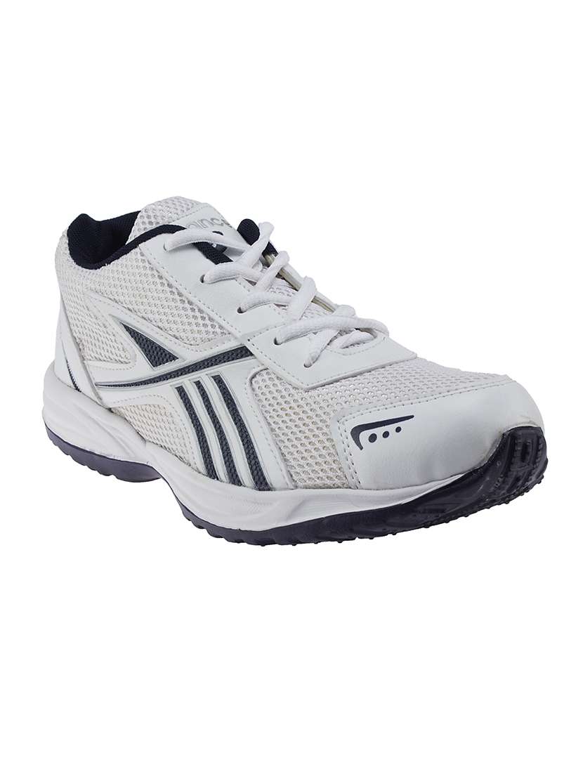 white leatherette sport shoes
