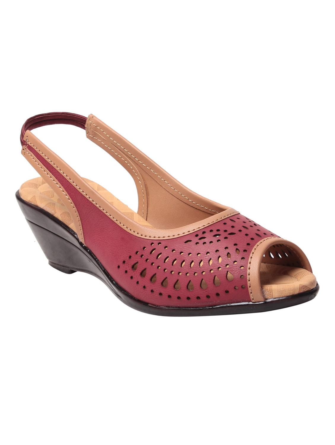 red leatherette wedge - 10859188 -  Zoom Image - 0