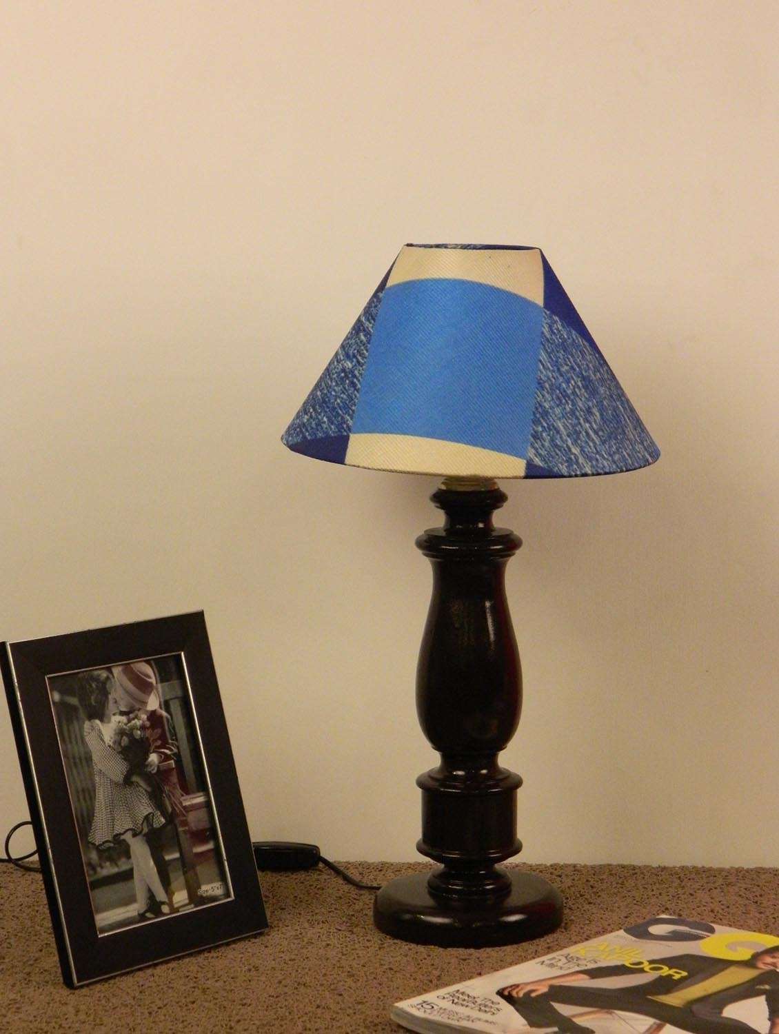 mango wood dark brown classic table lamp with 10" pyramid shade-blue check