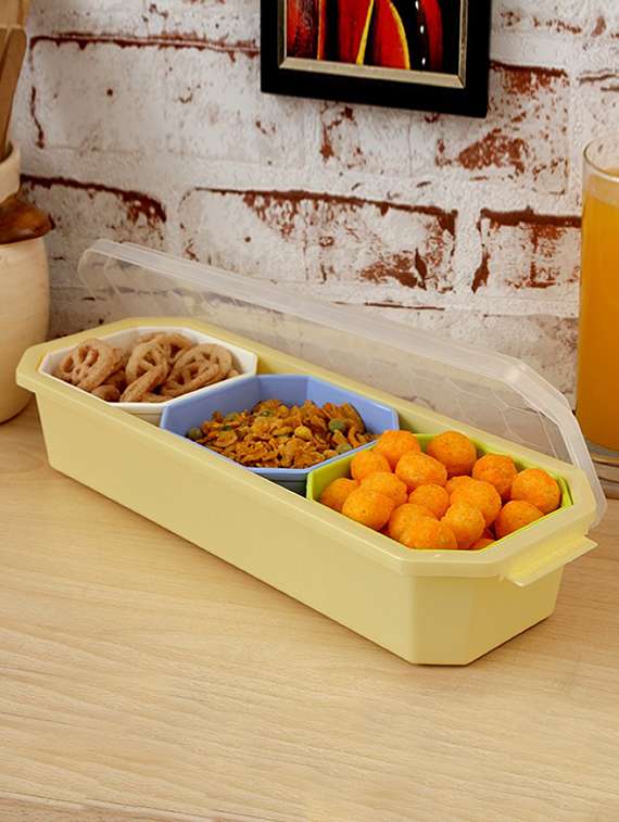 fawn three bowl snacks tray