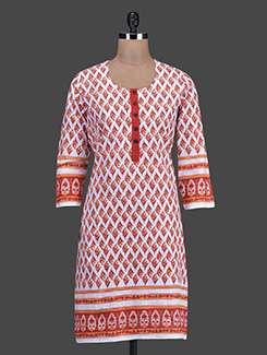 The Kurta & Jeans Look - Buy Mid Rise Pink Jeans, Red Kurtas with Pearl White Earrings Scrapbook 