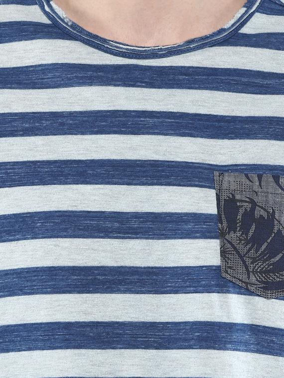 blue cotton pocket tshirts - 11716126 - Standard Image - 3