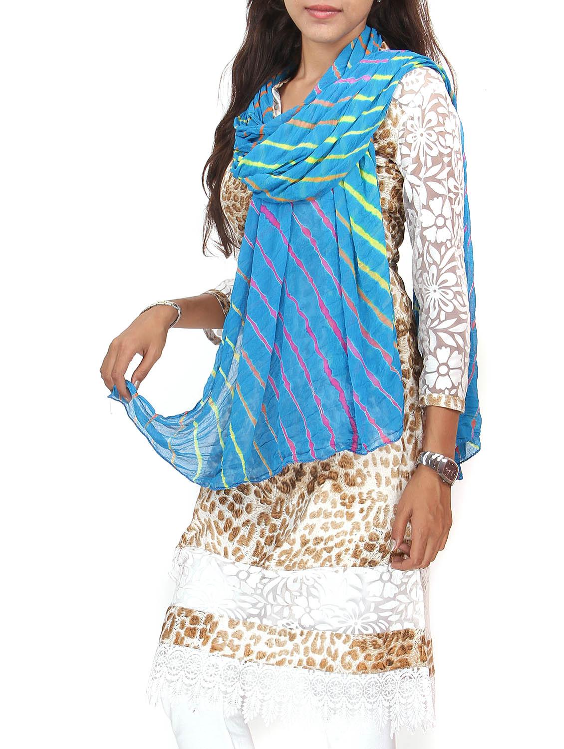 blue leheriya print dupatta 