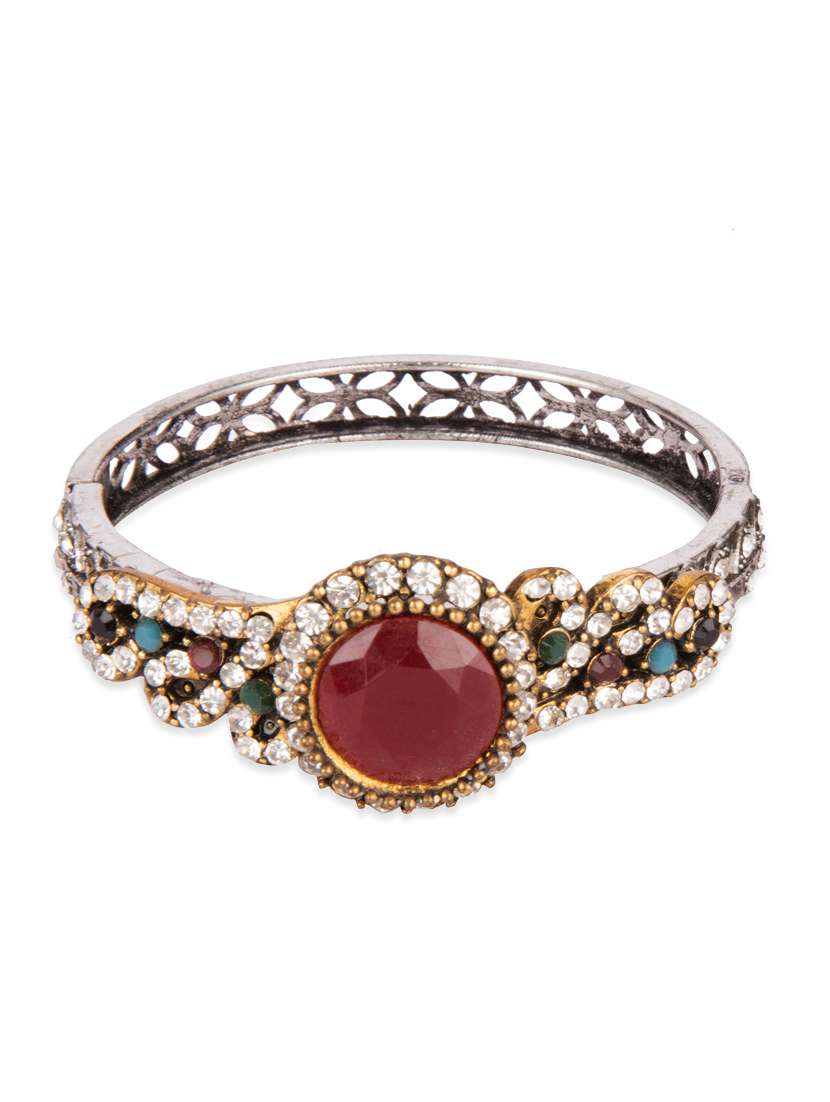 Diva Walk multi alloy bangle