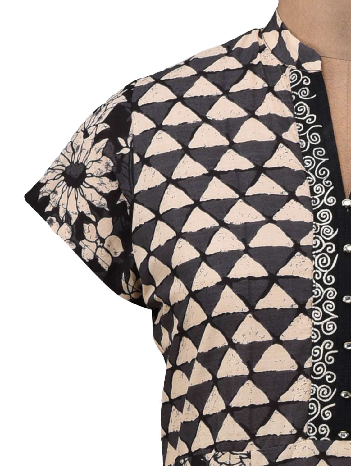 black embroidered printed cotton kurta - 1208868 - Standard Image - 3