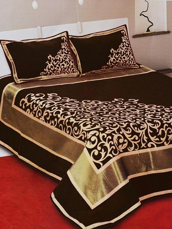shubh collection of heavy bed cover with 2 pillow cover