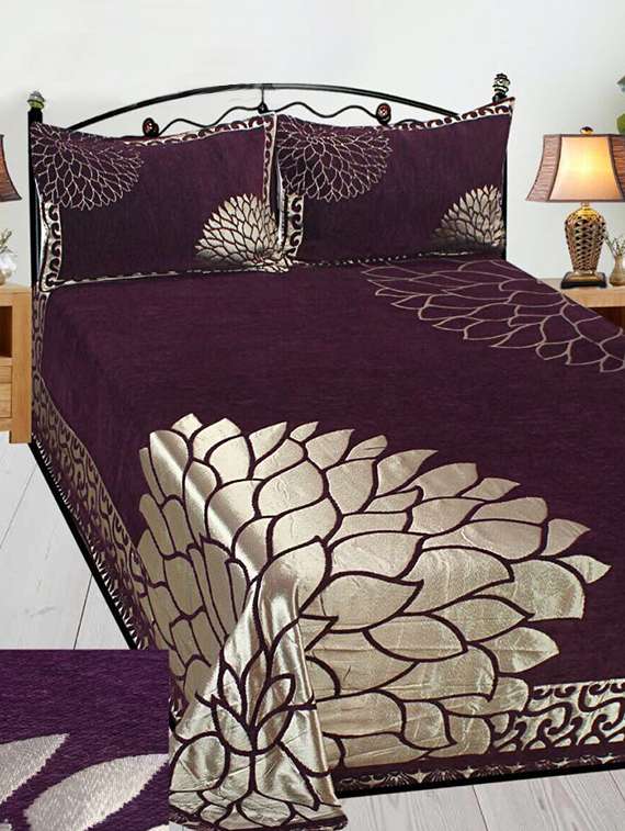 shubh collection of heavy bed cover with 2 pillow cover