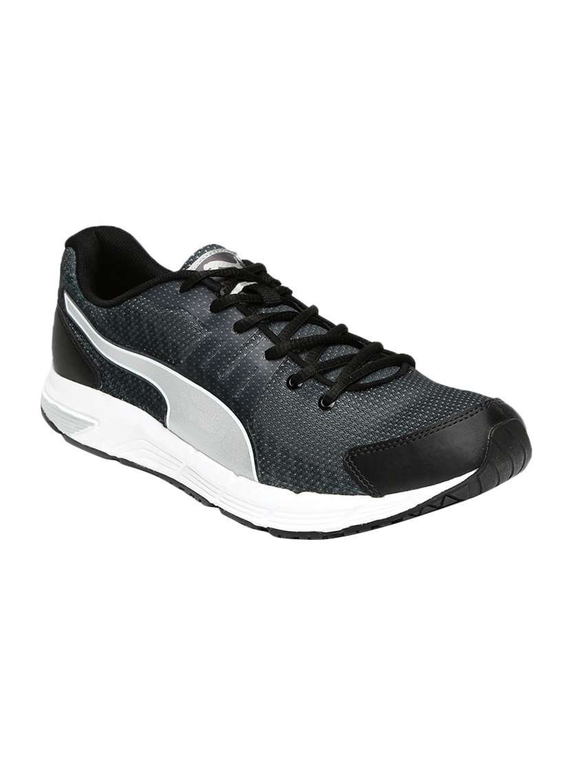 black fabric sport shoes