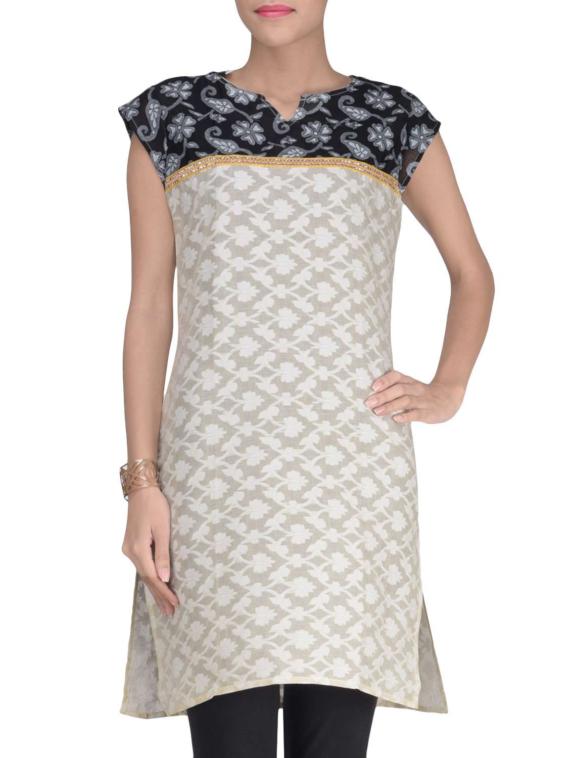 Buy online White Cotton Blend Printed Kurti from Kurta Kurtis for Women