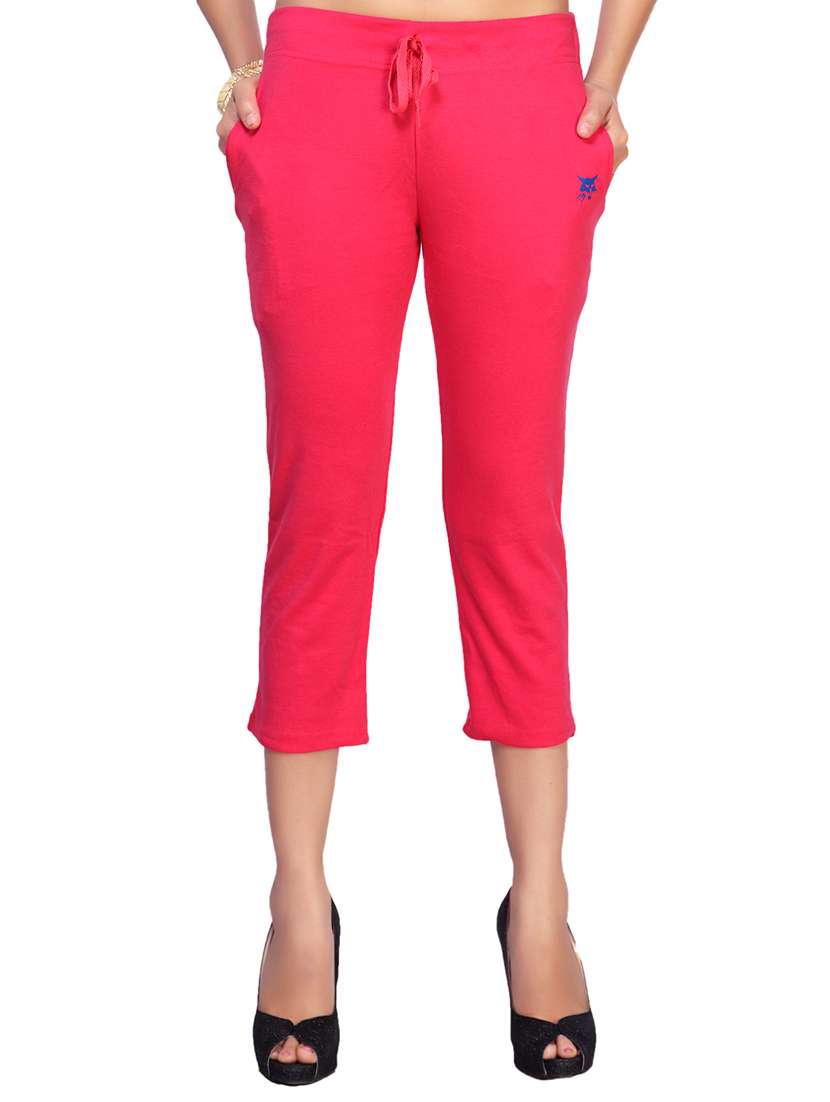 pink cotton capris