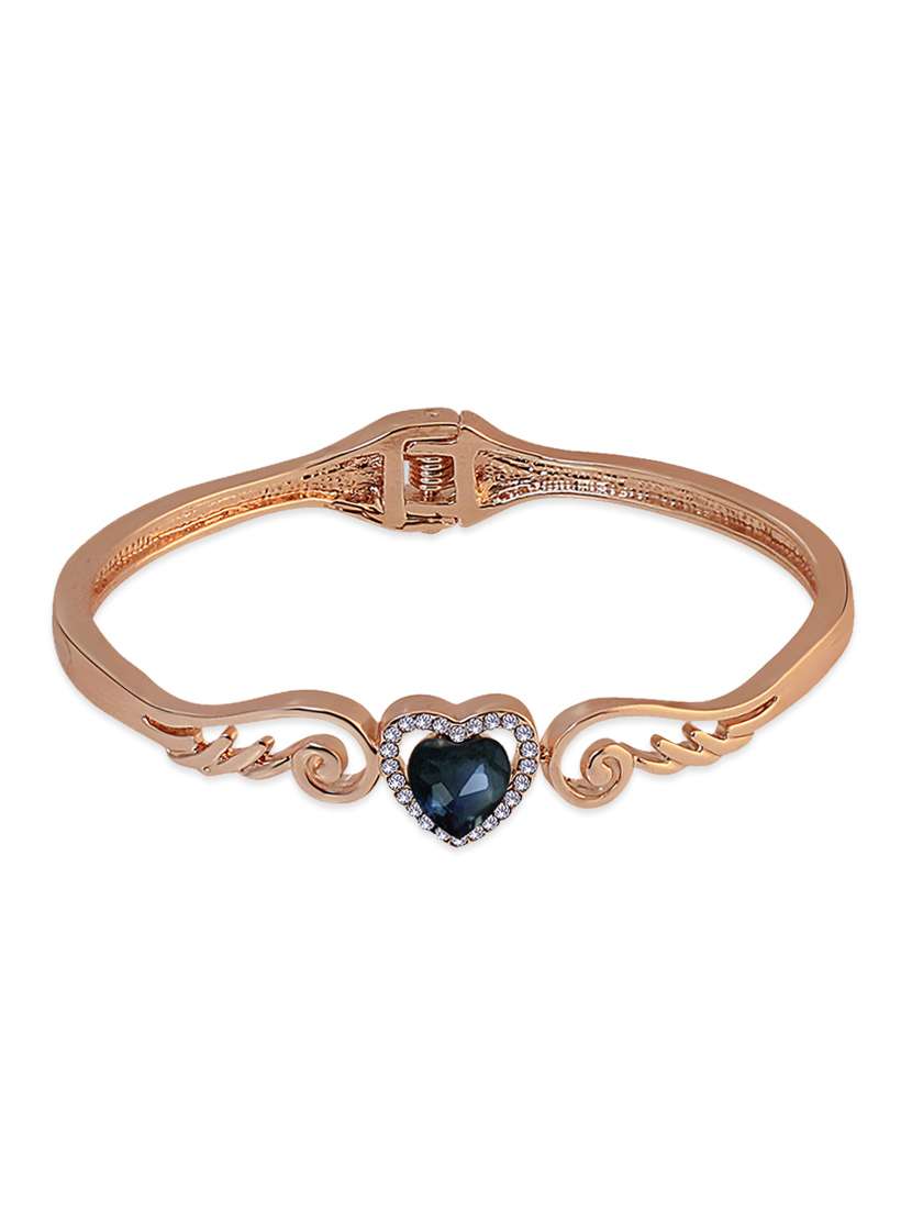 gold metal bracelet