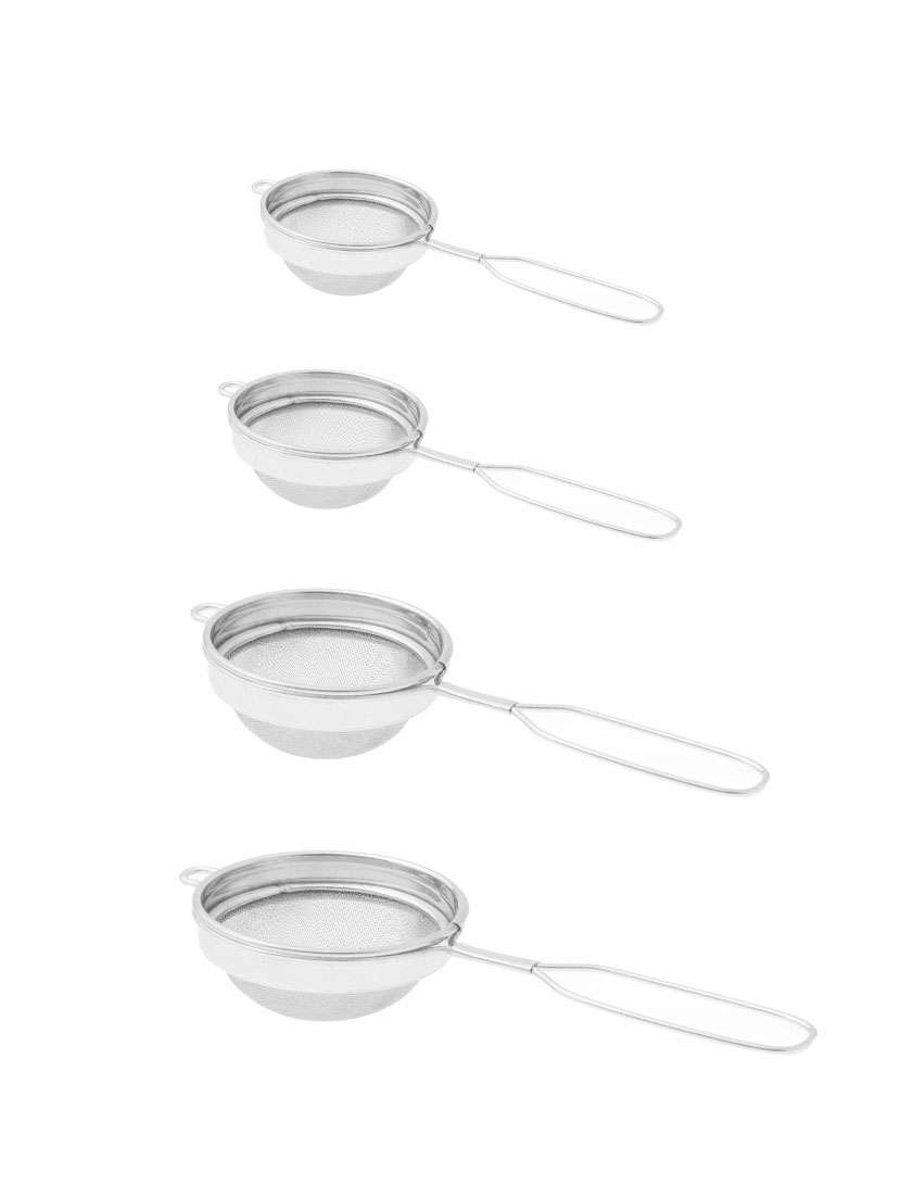 set of 4 classic wire handle tea strainers