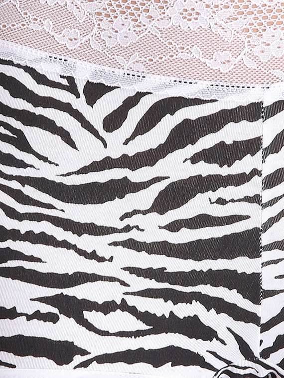 white printed cotton boy shorts panty - 13119646 - Standard Image - 3
