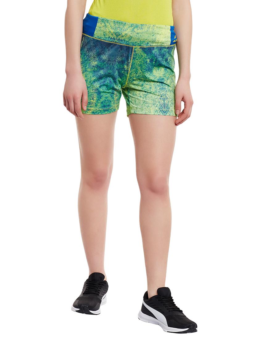green sports short - 13155472 - Zoom Image - 0
