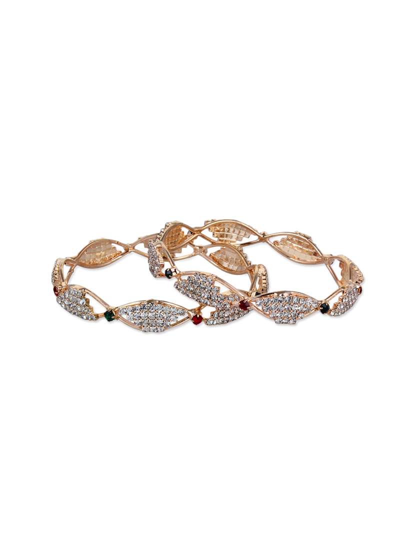 gold metal bangle
