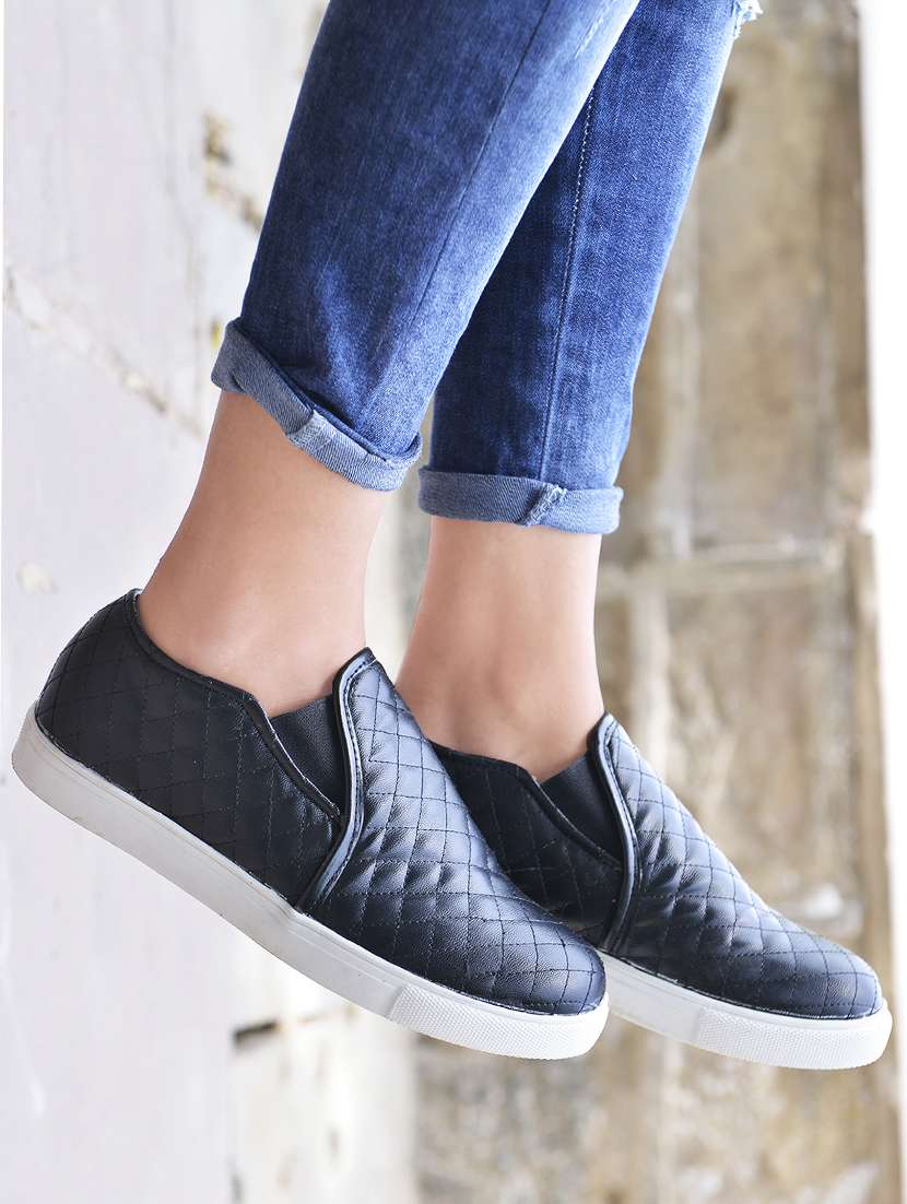 black plastic plimsolls casual shoes