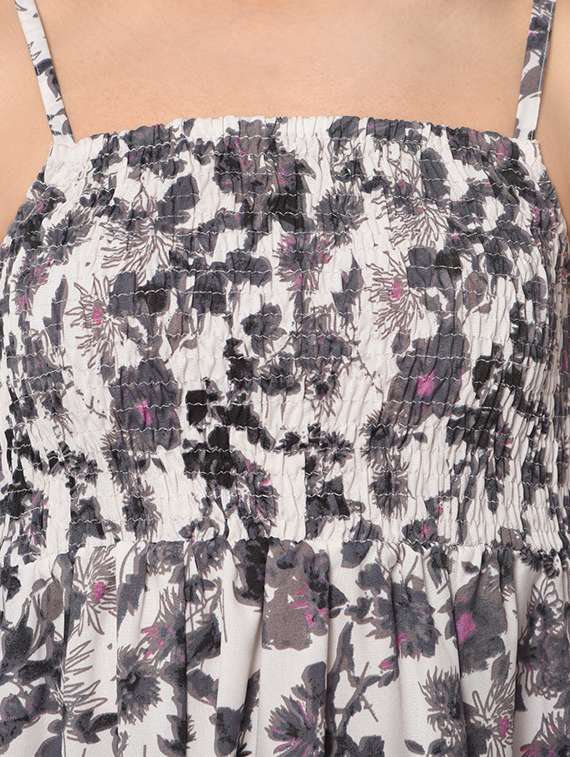 women's  floral dress - 13395839 -  Standard Image - 3