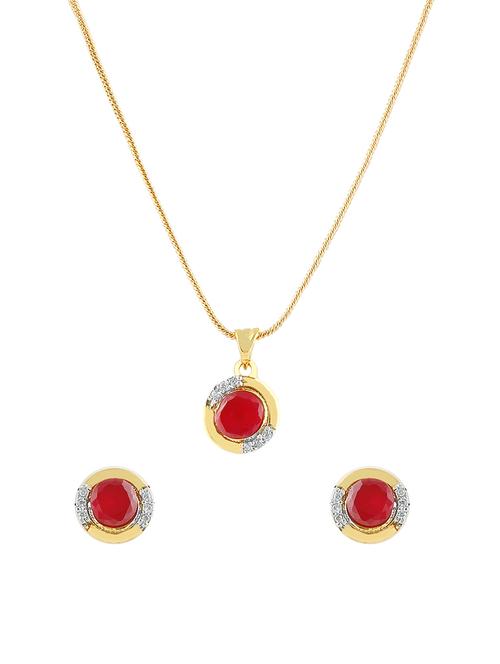 gold brass set - 13429719 -  Standard Image - 0