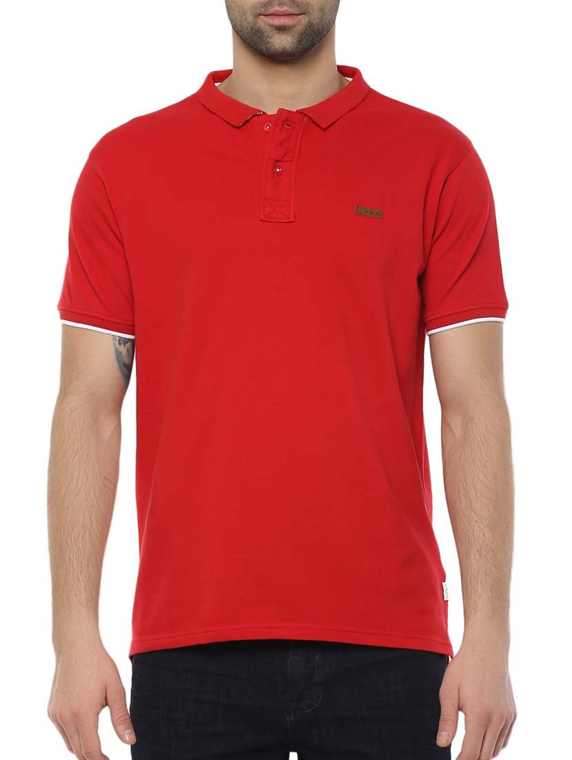 red cotton t-shirt