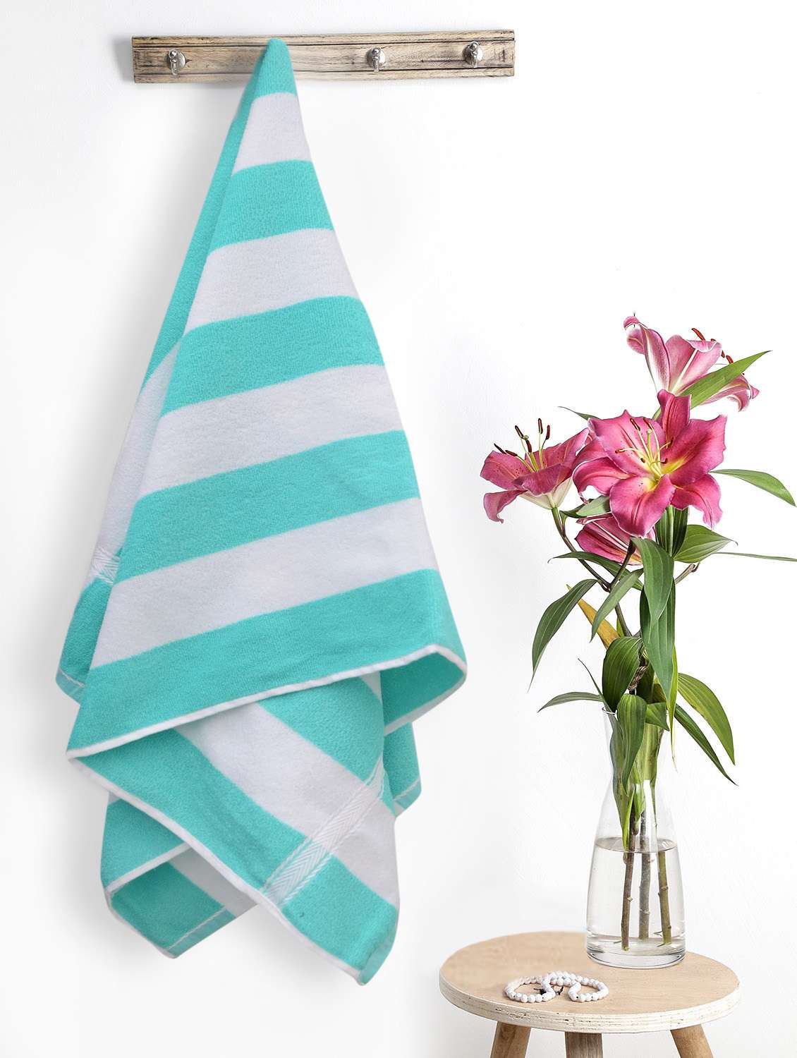 geneva stylish bath towel